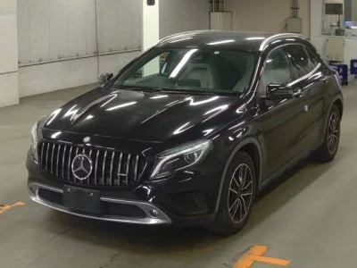 Mercedes-Benz GLA CLASS