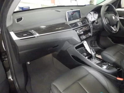 BMW X1  с аукциона в Японии