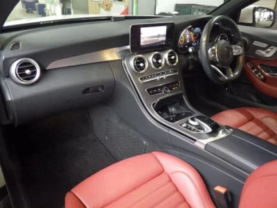 Mercedes-Benz C CLASS  с аукциона в Японии