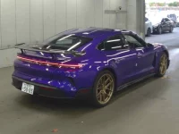 Porsche TAYCAN лот № 479 оценка 6  с аукциона в Японии 1