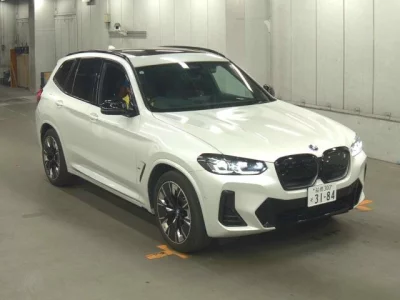 BMW iX3