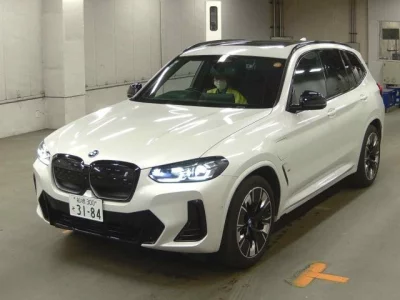 BMW iX3