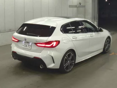 BMW 1-Series  с аукциона в Японии