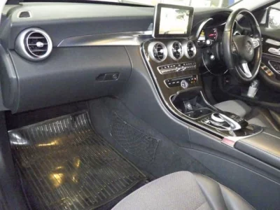 Mercedes-Benz C CLASS  с аукциона в Японии