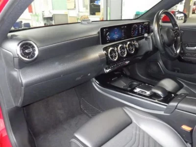 Mercedes-Benz A CLASS  с аукциона в Японии