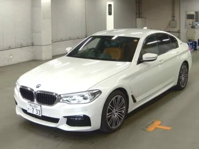 BMW 5-Series  с аукциона в Японии