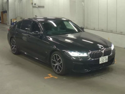 BMW 5-Series  с аукциона в Японии
