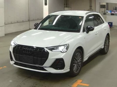 Audi Q3  с аукциона в Японии