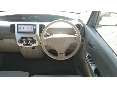 Daihatsu TANTO  с аукциона в Японии