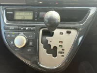 Toyota WISH лот № 10557 оценка R  с аукциона в Японии 9