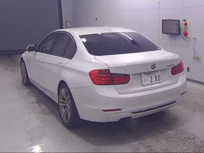 BMW 3-Series  с аукциона в Японии