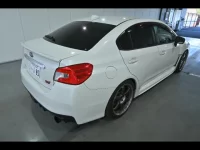 Subaru WRX лот № 20035 оценка 4  с аукциона в Японии 2