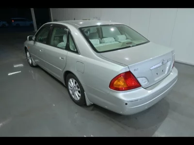 Toyota PRONARD  с аукциона в Японии