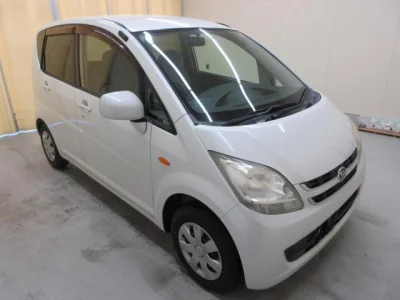 Daihatsu MOVE  с аукциона в Японии