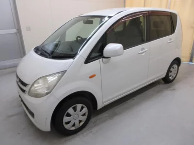 Daihatsu MOVE  с аукциона в Японии