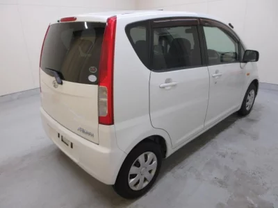 Daihatsu MOVE  с аукциона в Японии