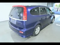 Honda STREAM лот № 29047 оценка 3  с аукциона в Японии 2