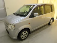 Nissan OTTI лот № 28095 оценка R  с аукциона в Японии 1