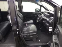 Honda STEP WAGON лот № 26147 оценка 3  с аукциона в Японии 5