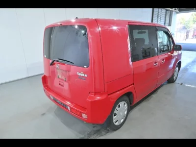 Honda Mobilio Spike