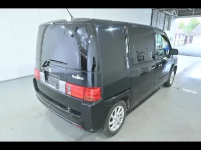 Honda Mobilio Spike
