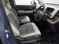Honda FREED лот № 10215 оценка 4.5  с аукциона в Японии 5