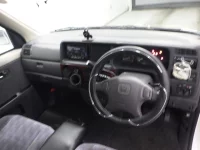 Honda STEP WAGON лот № 10461 оценка 4  с аукциона в Японии 4