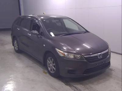 Honda STREAM  с аукциона в Японии