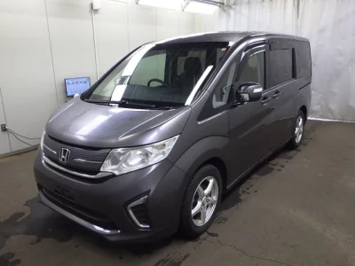 Honda STEP WAGON  с аукциона в Японии
