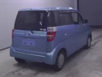 Honda FIT SHUTTLE лот № 19085 оценка 3.5  с аукциона в Японии 2