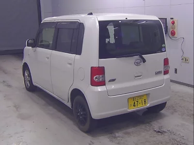 Daihatsu Move Conte