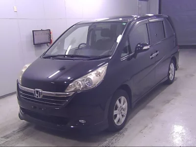 Honda STEP WAGON  с аукциона в Японии