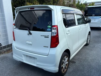 Suzuki WAGON R  с аукциона в Японии