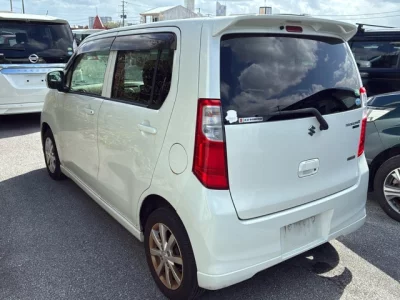 Suzuki WAGON R  с аукциона в Японии