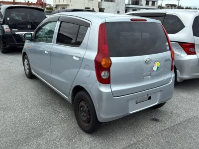 Daihatsu MIRA