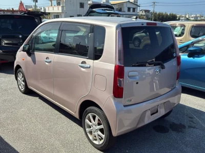 Daihatsu MOVE  с аукциона в Японии