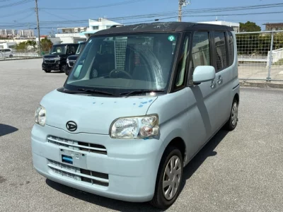 Daihatsu TANTO  с аукциона в Японии