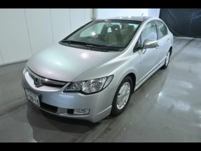 Honda CIVIC HYBRID  с аукциона в Японии