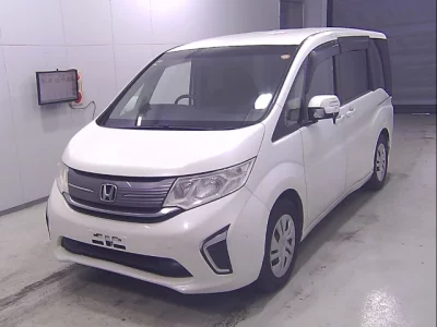 Honda STEP WAGON  с аукциона в Японии