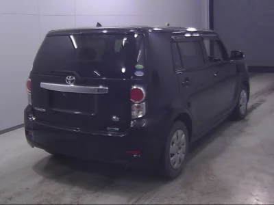 Toyota Corolla Rumion