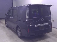 Honda STEP WAGON лот № 10549 оценка 3.5  с аукциона в Японии 3