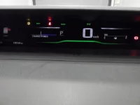 Honda STEP WAGON лот № 10556 оценка 3.5  с аукциона в Японии 9