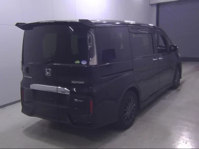 Honda STEP WAGON  с аукциона в Японии