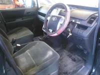 Toyota NOAH лот № 3026 оценка 3  с аукциона в Японии 2