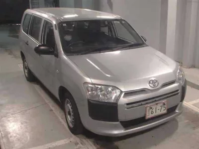 Toyota PROBOX  с аукциона в Японии