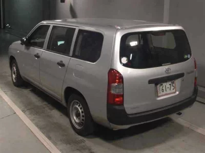 Toyota PROBOX  с аукциона в Японии