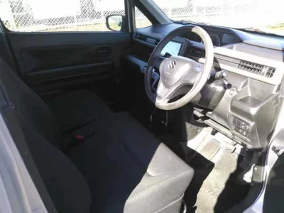 Suzuki WAGON R  с аукциона в Японии