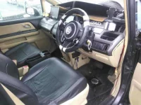 Honda STEP WAGON лот № 3031 оценка R  с аукциона в Японии 2