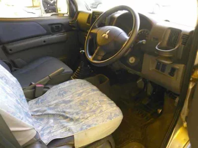 Mitsubishi MINICAB VAN