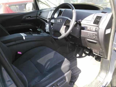 Toyota Estima Hybrid